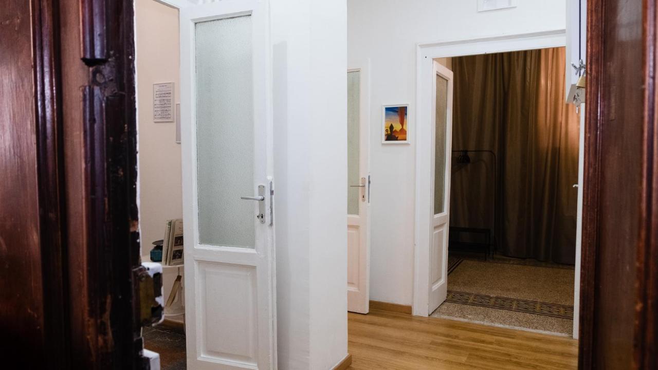 Caracciolo18 - Gb Daire Napoli Dış mekan fotoğraf